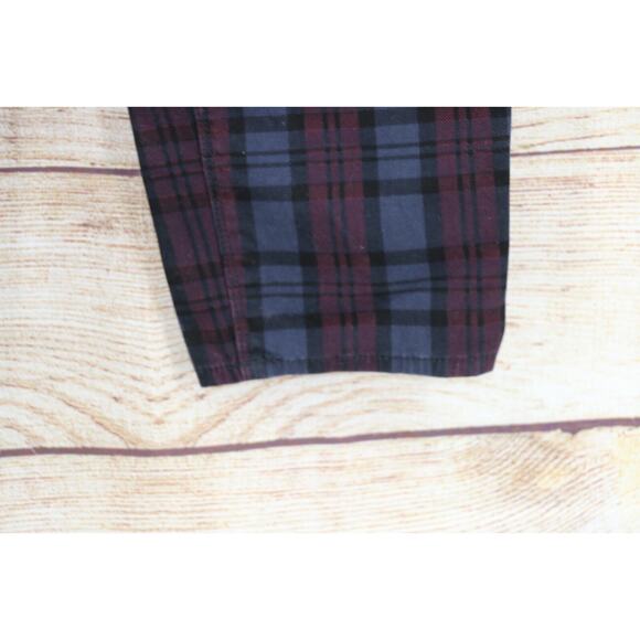Cato EST 1946 Womens Plus Size 24W Curvy Plaid Pants 29" Inseam Gray Maroon - Picture 5 of 10
